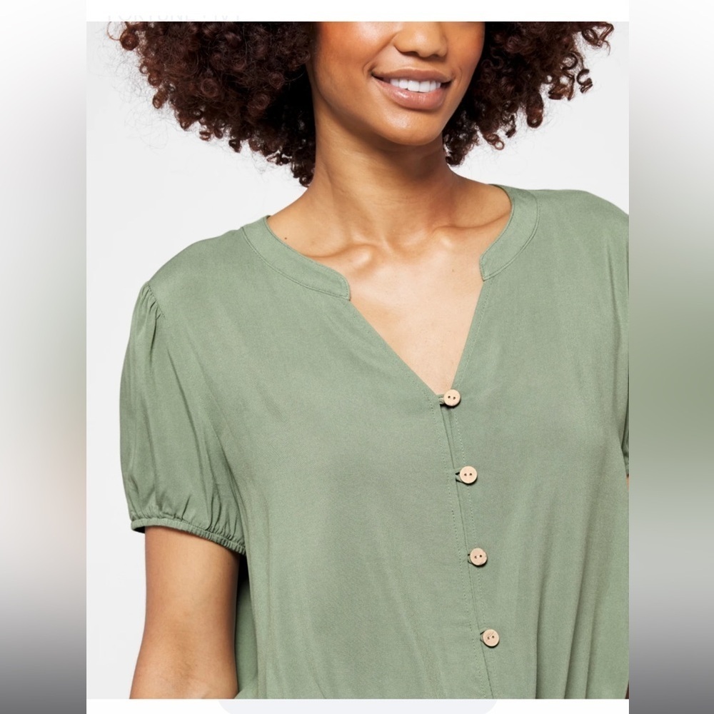 Fortune & Ivy Josephine button down top - Picture 5 of 9